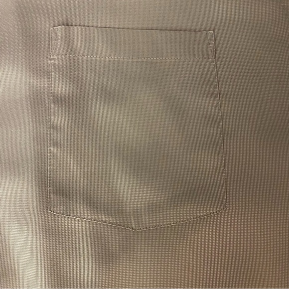 Van Heusen Men's Dress Shirt GUC XL 17 1/2 36/37 - Picture 6 of 8